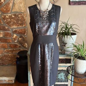 Calvin Klein Gray Sleeveless Sequined Snakeskin Dress Size 6
